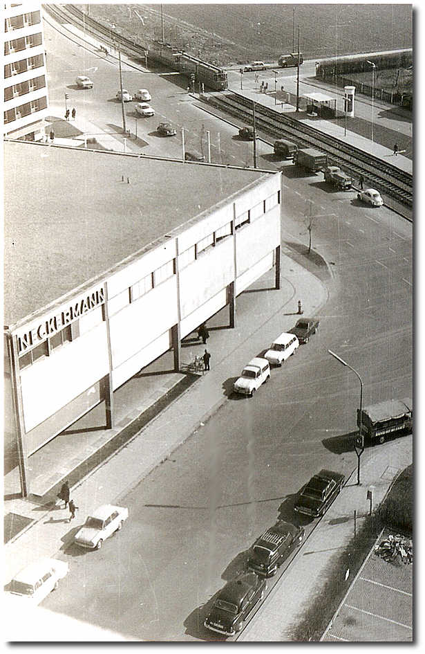 Blick vom Sparkassenhochhaus im Jahre 1969